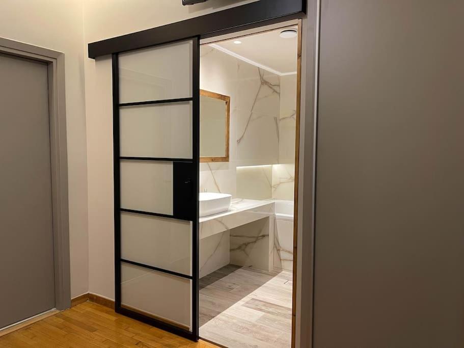 Acropolis Lux Apartment Athene Buitenkant foto